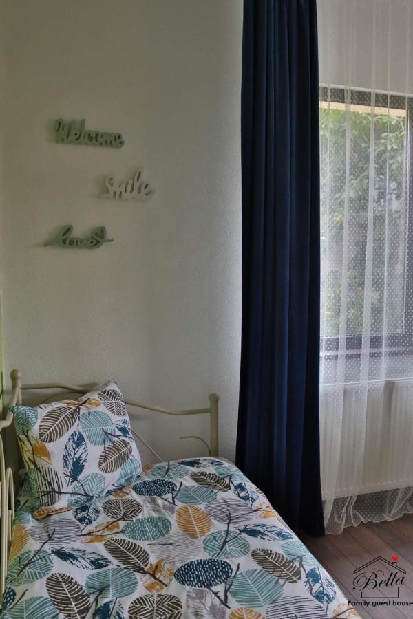 Bella Family Guest House ساباريفا بانيا المظهر الخارجي الصورة